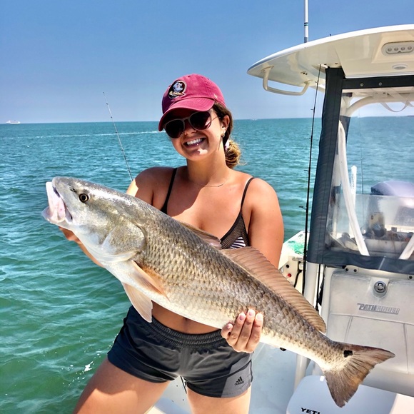 Meet your Posher, Carley - Picture 2 of 3